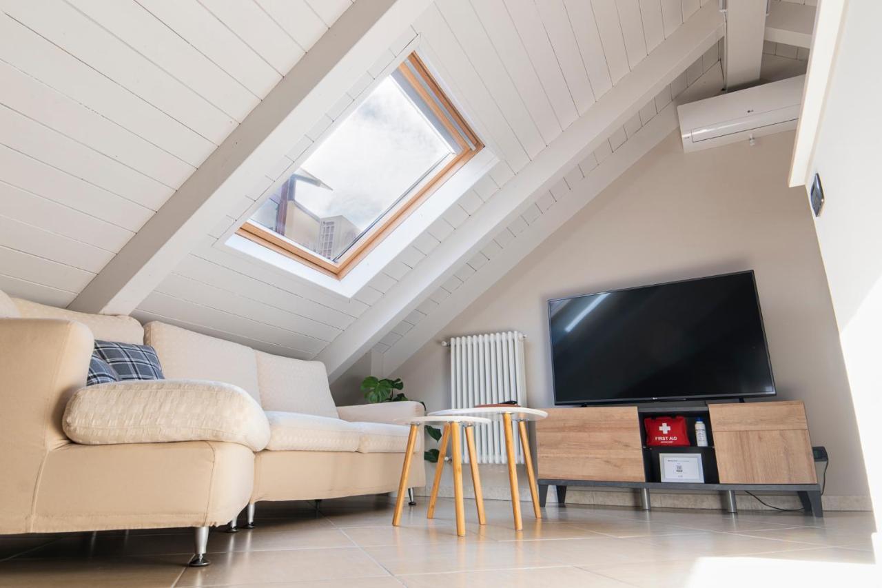 To-Housing3, Luce E Relax Al Centro Di Torino Apartman Kültér fotó
